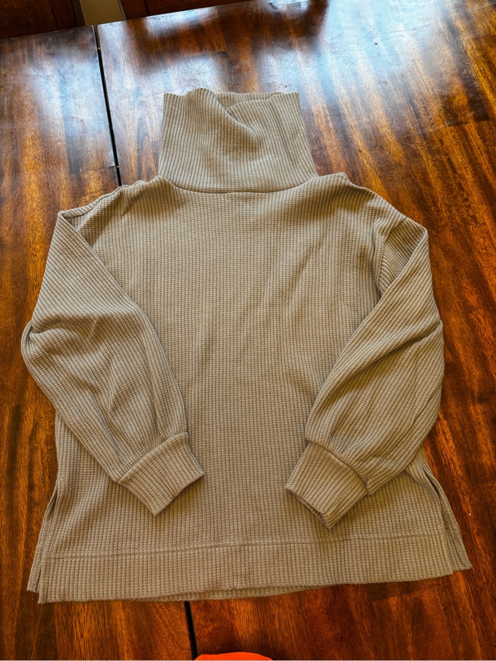 GAP Taupe Waffle-Knit Turtleneck Sweater Women’s XS